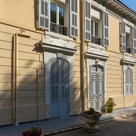 Appartement Laetitia - Appt De Charme Avec Parking - Nord *